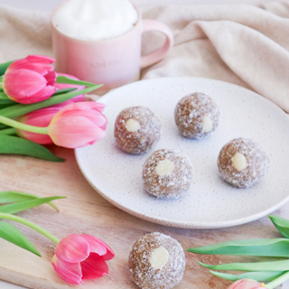 Vanilla Crème Latte Protein Balls